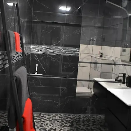 L'escale Du Donon - Noire *